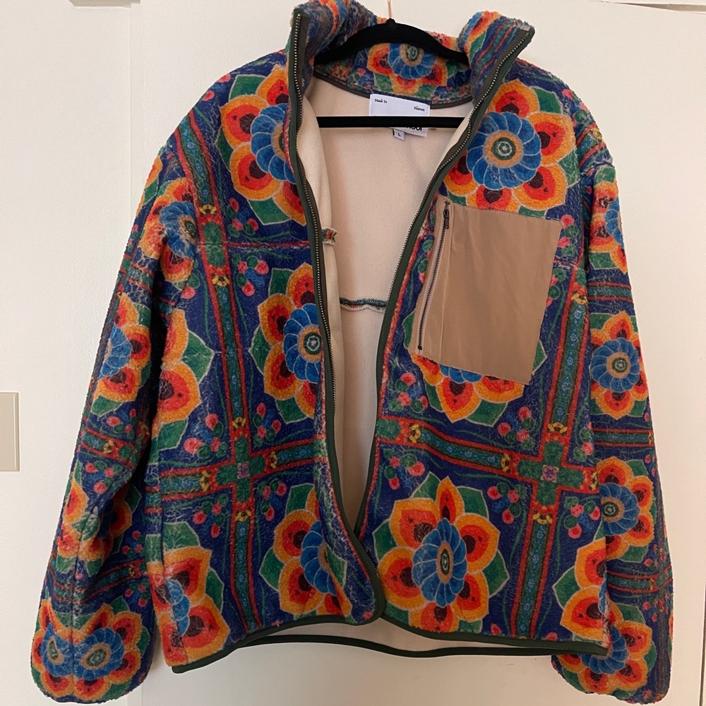 Brand new, limited edition Sundae School Dacheong fleece!